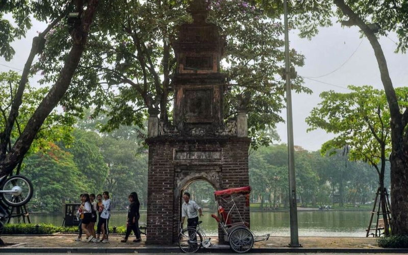 Tour Hoa Phong autour du lac Hoan Kiêm