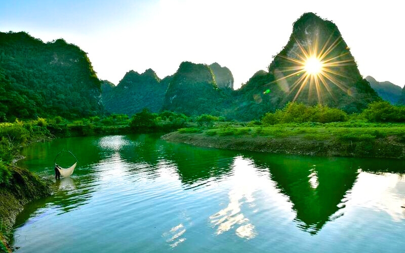 Mont de l’Œil du Ciel (Nui Mat Thân)