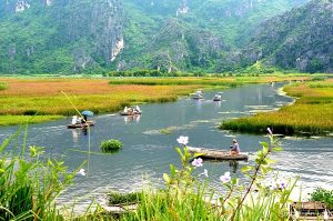 van long ninh binh vietnam voyage