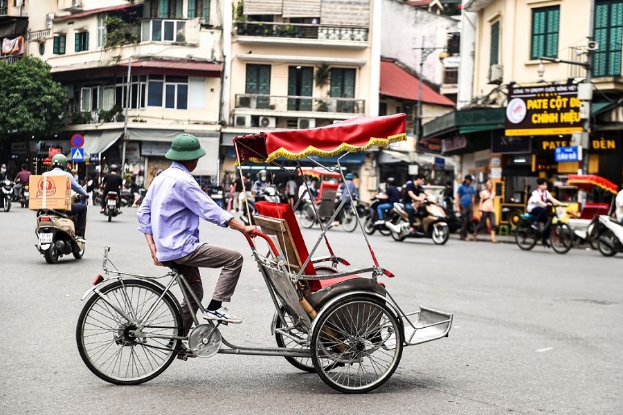 cyclo pousse hanoi