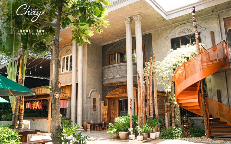 Le restaurant végétarien Chay Garden crée un havre de paix, séparé de l'agitation de Saïgon