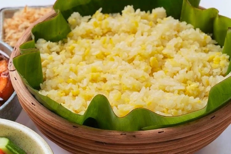 riz gluant aux haricots mungo (xôi đỗ)